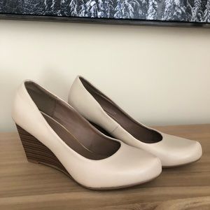 Call it Spring Nude Wedges